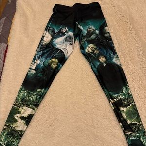 Lord of the rings like new blackmilk leggings